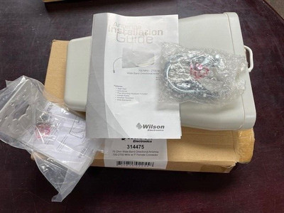 Wilson Electronics Wideband Directional Antenna 700-2700 MHz, 75 Ohm (314475)