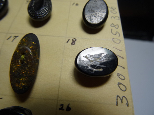 22 ANTIQUE BLACK GLASS ETCHED/GILT OVAL & BAR BUTTONS - BEAUTIFUL