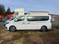 Renault Trucks Trafic 8 & 9 Seater Minibus Combi Taxi REDUCED TO £29,950 + VAT