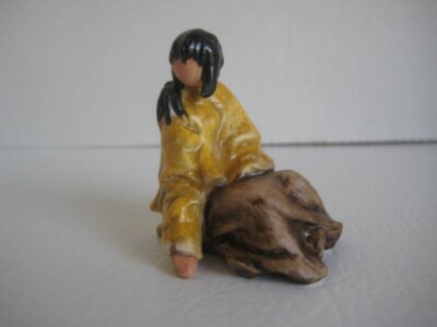 Degrazia Village ''Give Me Strength'' Goebel Figurine #8571