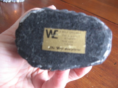 WOLF CARVED BLACK STONE INUIT figurine women & child Eskimo Canada