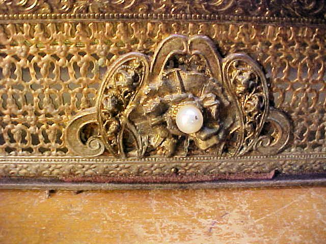 Vintage Gold Tone Metal Vanity Tissue Box Holder