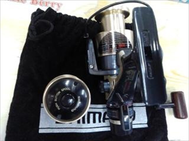 SHIMANO Titanos Twin Power GT-L2000 Spinning Reel Excellent