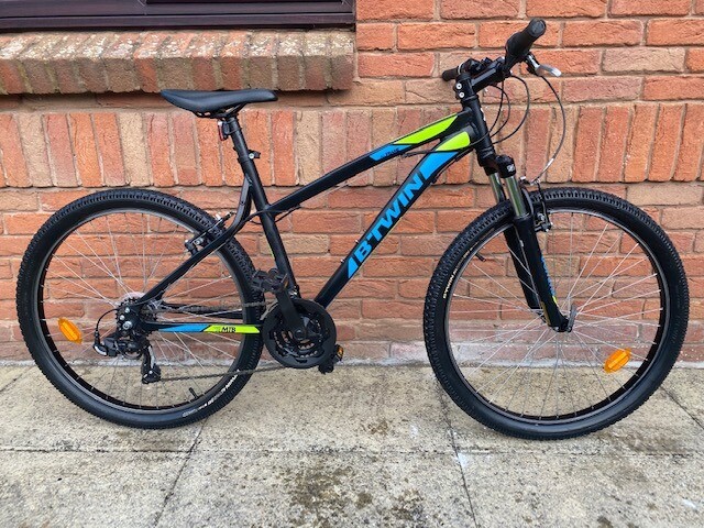 Keeping Up With The Aristocrats: What life is REALLY like for four upper-crust families