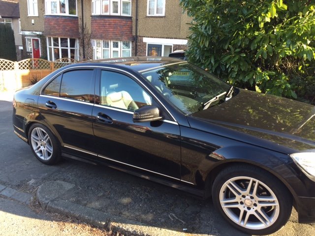 Merc C220 CDI black 2009 | in Redhill, Surrey | Gumtree