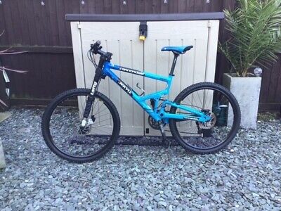 Cannondale Jekyll 800 mountain bike - Great Condition absolute classic £650
