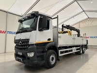 Mercedes Actros 2532 6x2 Rear Lift Brick Grab