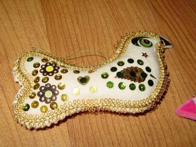 6 Vintage CHRISTMAS FELT and SEQUIN BIRD Ornaments - Handmade Kit Blue Pink Red