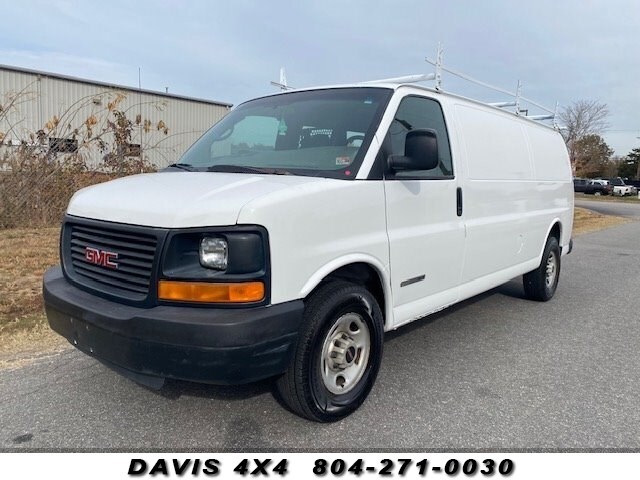 2004 GMC Savana 2500 Heavy Duty Extended Length Cargo Work Van 375637 Miles Whit