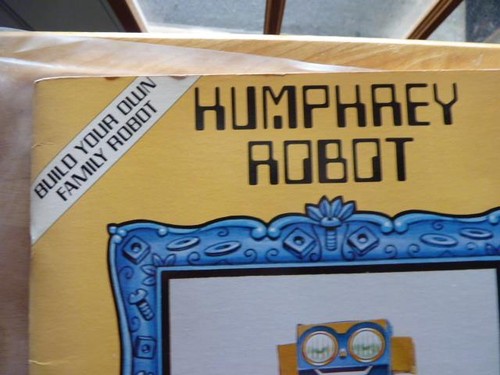 1983 New Humphrey Robot Cut-Out Punch-Out Book 1st Ed. John Boswell Brown Elder