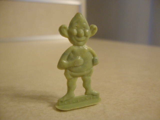 Vintage Dime Store Gumball Charm Billikin Cracker Jack Toy Sillykin Imp Elf Luck