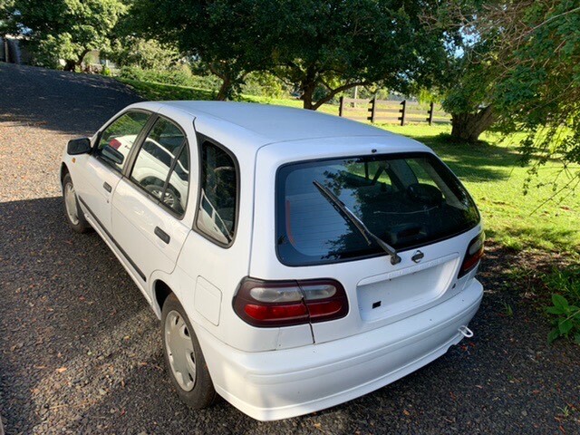 Nissan pulsar 1998
