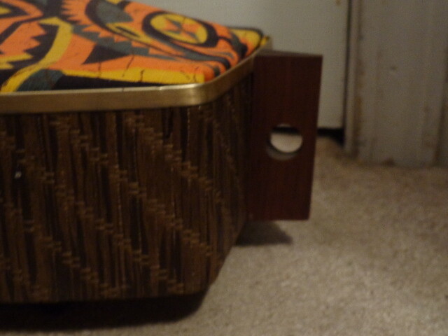 Vintage Salton Hotray Bun Warmer Model WB-5 Aztec Tiki Design - Works Great!