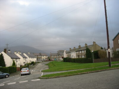 Photo 6x4 Bro Rhythallt - a 1950s local authority housing estate Pont-Rhy c2007