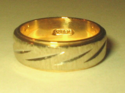 14K Two Tone Gold Diagonal Grooved Wedding Band Ring 6mm 5.5g Size 5.75