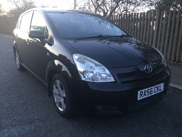 Toyota verso 2007 год
