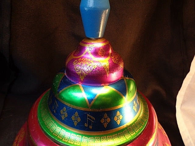 Ohio Art Metal/Tin Toy Top Modern Design