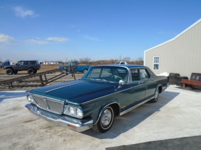 Owner 1964 Chrysler New Yorker (4dr)