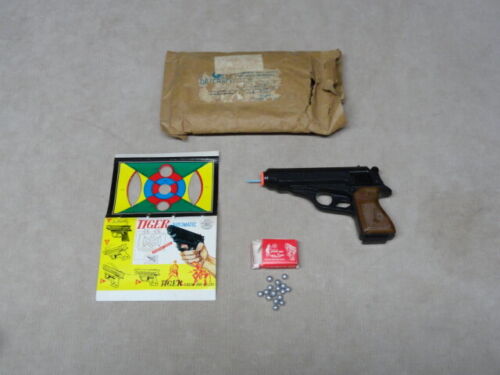 Vintage Walther Tiger Toy Pistol Kids Plastic Gun 1969 w/ Mailer Target etc.