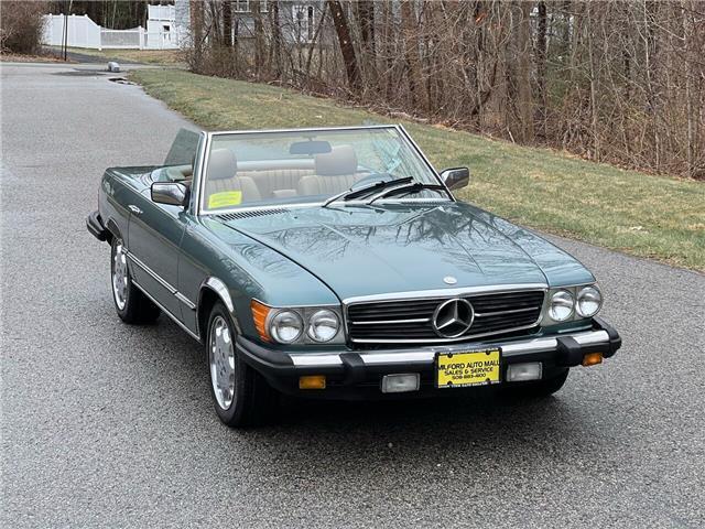 1984 Mercedes-Benz 380 Series 380SL Green Metallic 8 Cylinder Engine Automatic 1