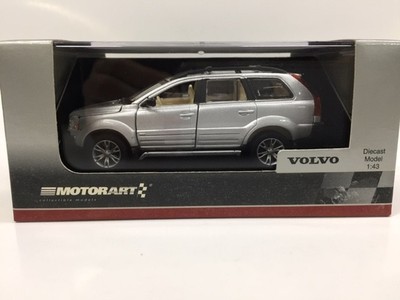 1:43 MOTORART VFL1232 VOLVO XC90 SILVER