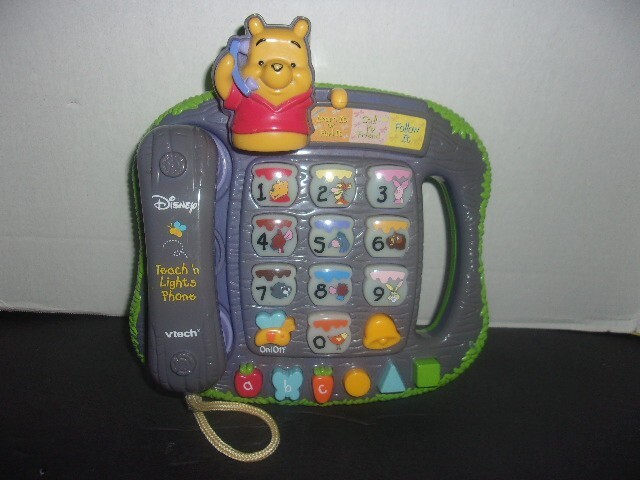 ぬいぐるみ WINNIE POOH ANIMATED TALKING TELEPHONE Winnie the Pooh Talking Animated Telephone with Piglet and