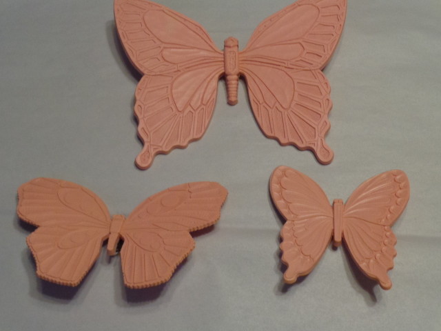 VINTAGE PINK BUTTERFLY WALL PLAQUES HOMCO DART INDUSTRIES LOT OF 3