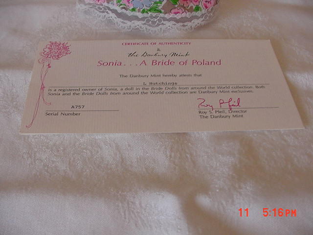 DANBURY MINT BRIDE DOLLS OF THE WORLD -  A BRIDE OF  POLAND  WITH COA
