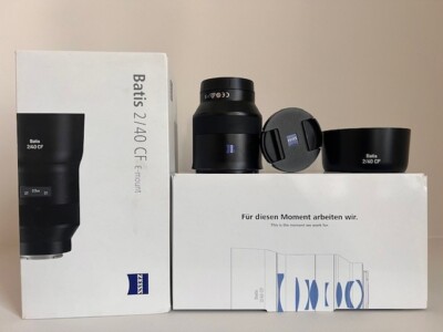 ZEISS Batis 40mm f/2 CF Lens for Sony E. (U.S. Model)