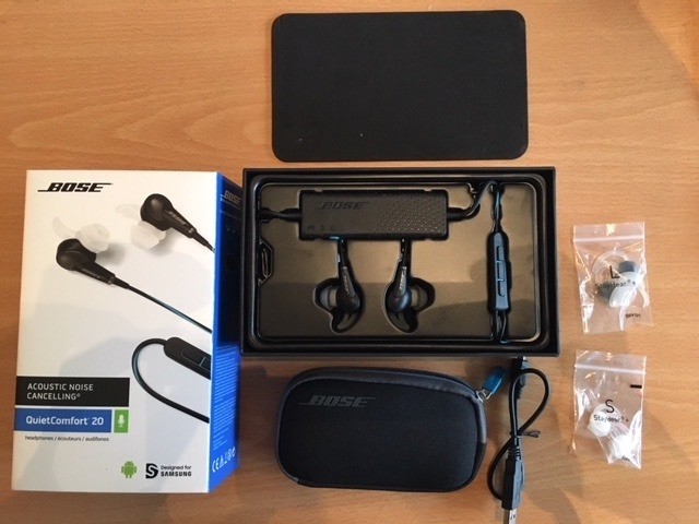 Bose Quietcomfort 20 In Ear Noise Cancelling Headphones For