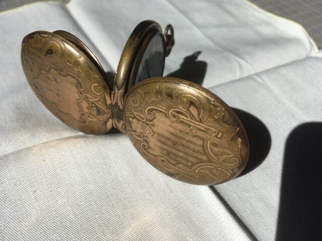 Antique 1911 Hamilton Gold Plated Pocket Watch 17 Jewels