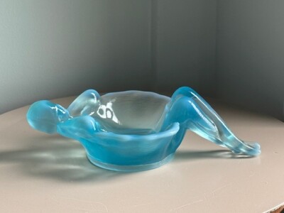 Mosser Glass BATHING BEAUTY Soap Dish - YOU CHOOSE COLOR! Lady in bath Bathroom