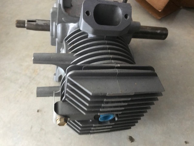 NEW OEM Tecumseh Short Block 710564  (NOS)