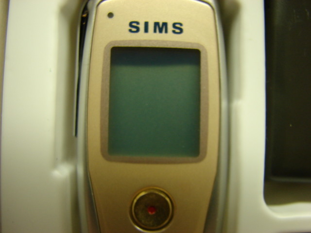 NEW IN BOX Sims Small Pocket Digital Voice Recorder SVR-925 all Accessories