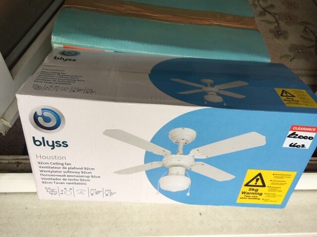 Ceiling Fan And Light Suitable For Bedroom Or Living Room In