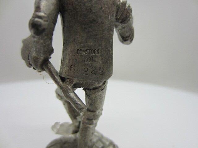 Vintage Wizard of Oz Tin man Figurine Comstock 1997