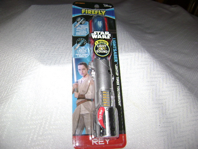REY -Firefly Star Wars Lightsaber Light-Up  Timer Toothbrush