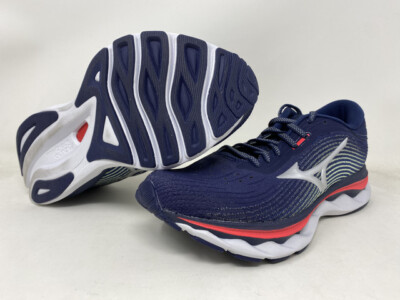 

Женские кроссовки Mizuno Wave Sky 5, бушлат, 7 B(M) США, Peacoat