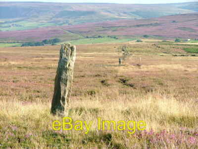 Photo 6x4 Boundary Stone, Brown Hill Commondale A line of such stones can c2005