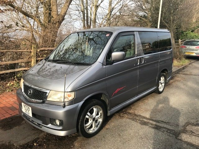 Mazda bongo 2005