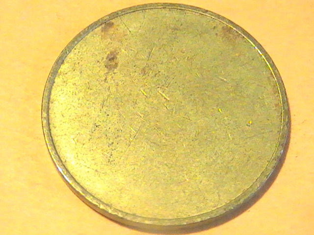 TOKEN CAR WASH TOKEN 28mm LARGE RYKO ONE 1 CAR WASH BRASS