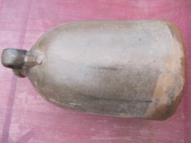 ROCK MILLS BACON LEVEL, ALABAMA 1 GALLON STONEWARE JUG UNUSUAL HANDLE