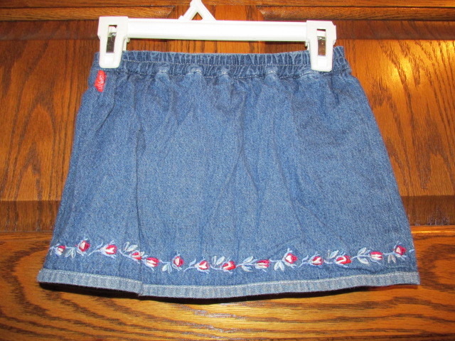 Esprit Denim Skort/Skirt w/Red, White, Blue Flowers Toddler/Girls Size 24 Months