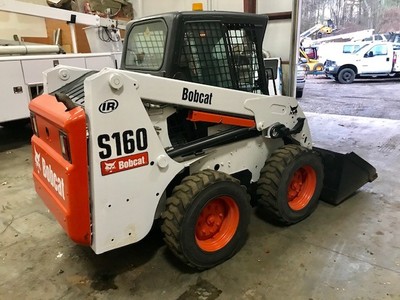 06 BOBCAT S-160  SKIDSTEER LOADER  56 HP DIESEL 966 HRS 3RD VALVE HEATED CAB