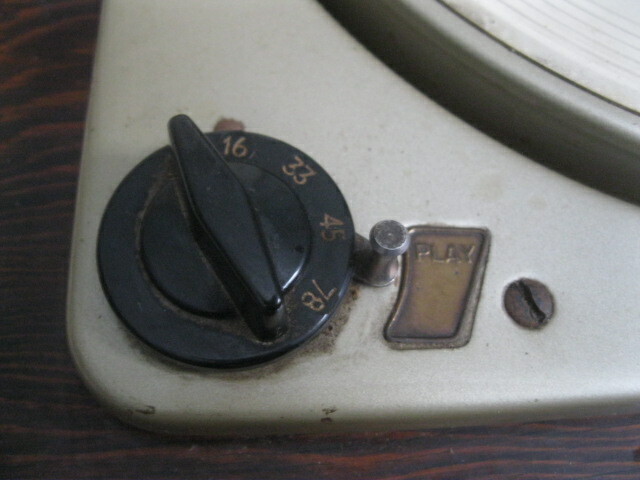 VINTAGE COLLARO CONQUEST RECORD PLAYER TURNTABLE MADE IN ENGLAND NEEDS REPAIR