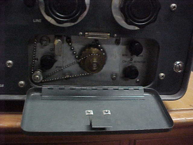 CENTRAL ELECTRONICS 100V EXCITER-TRANSMITTER WITH MANUAL NICE