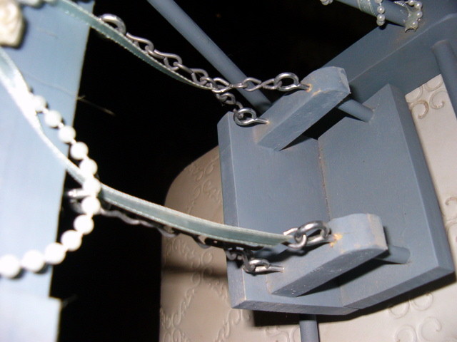 VINTAGE DOLL SIZE WOOD PORCH SWING ABOUT 9