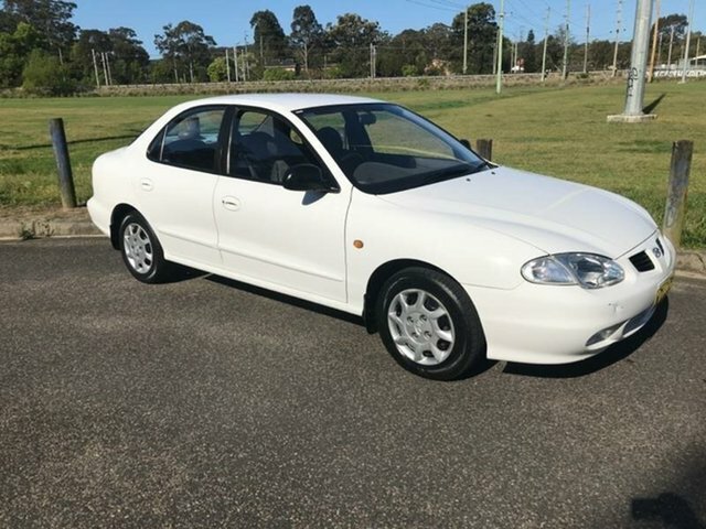Hyundai lantra 2000