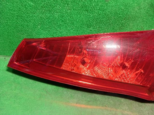 2010 Hyundai Elantra GT i30 cw Rear,Left TailLight - Picture 3 of 4
