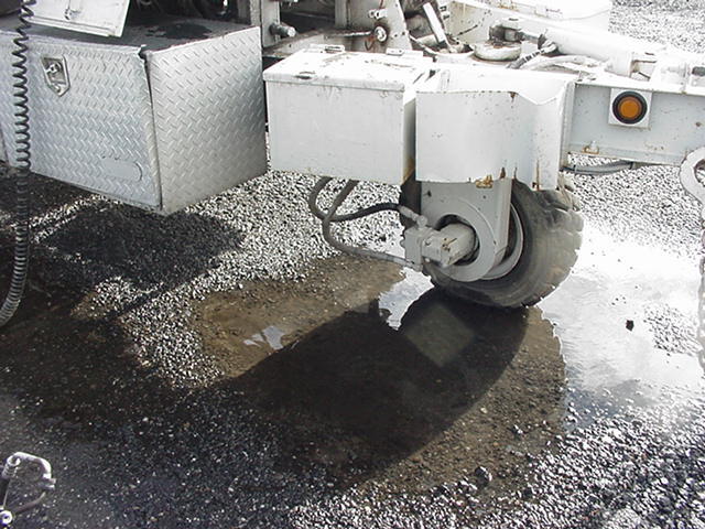 2002 ALTEC AD 108 CABLE PULLER -DAMAGED